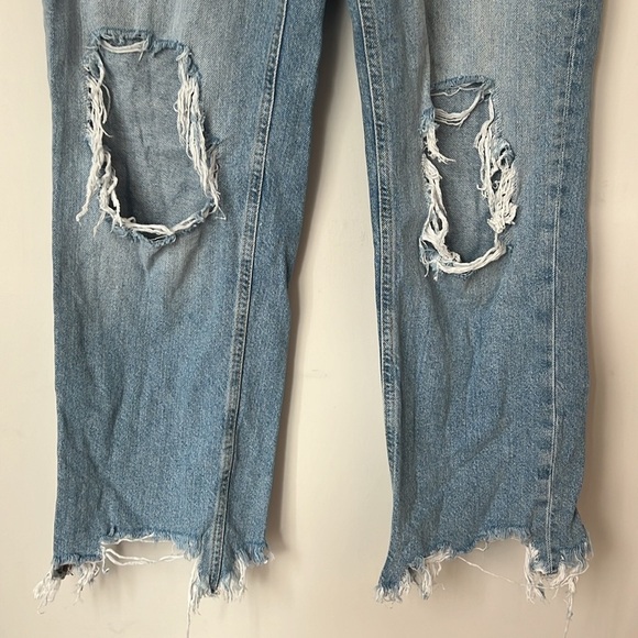 We The Free Womens Light Wash Distressed Cut Off 5 Pocket Denim Blue Jeans 27 ♦️ - Picture 4 of 9